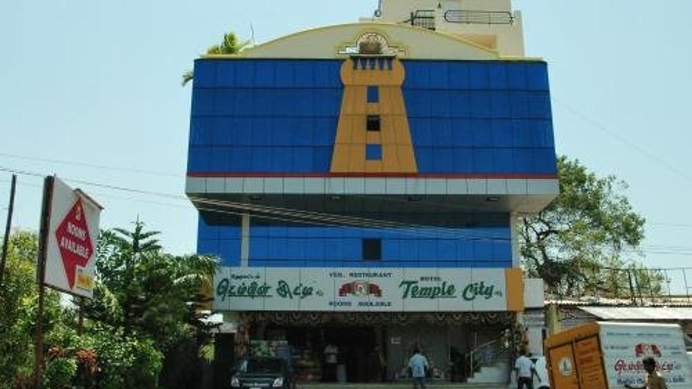 Hotel Temple City