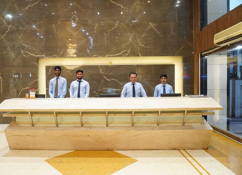 Front desk Photo