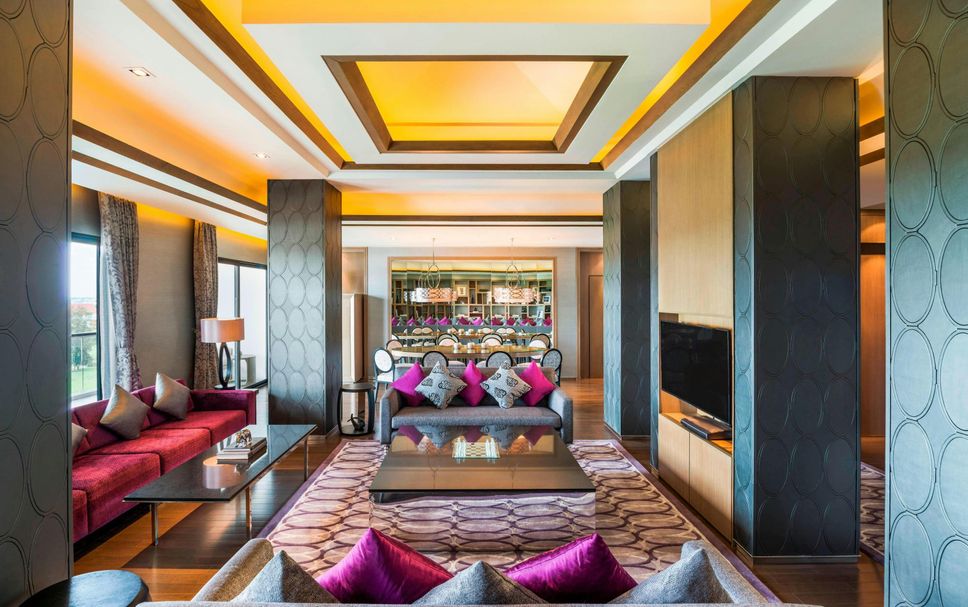 Lounge Photo