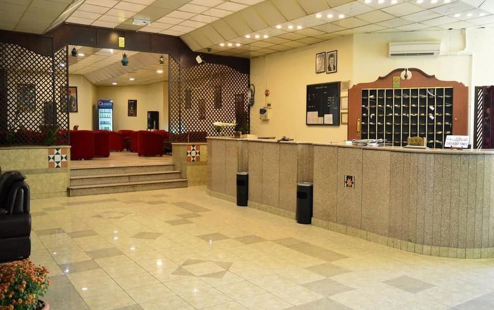 Front desk Photo