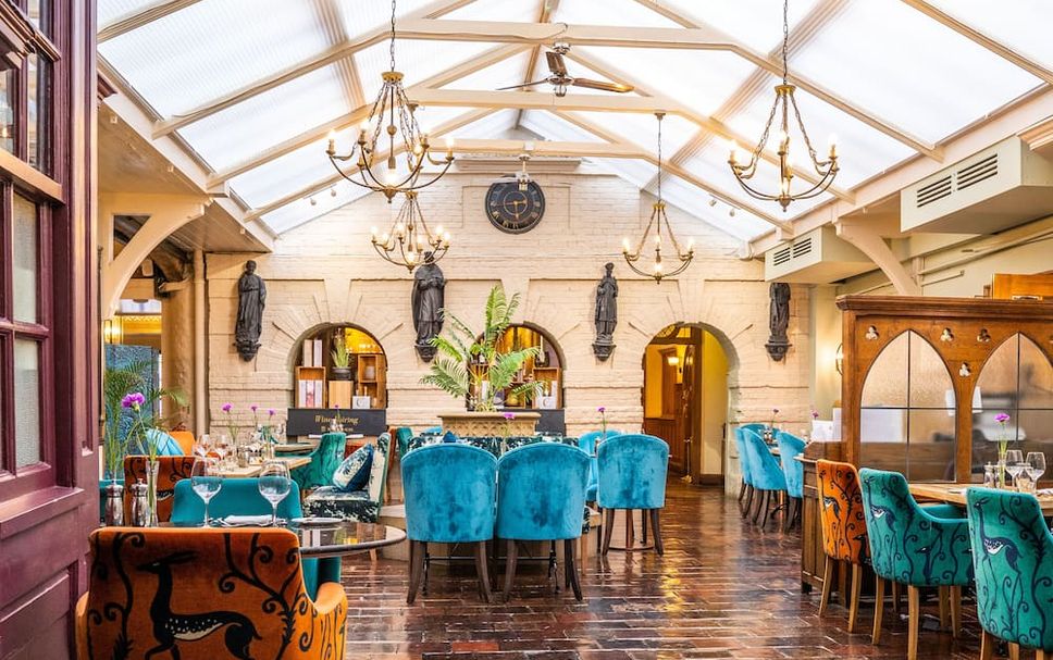 Restaurant Photo