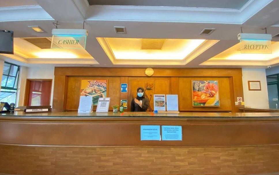Front desk Photo