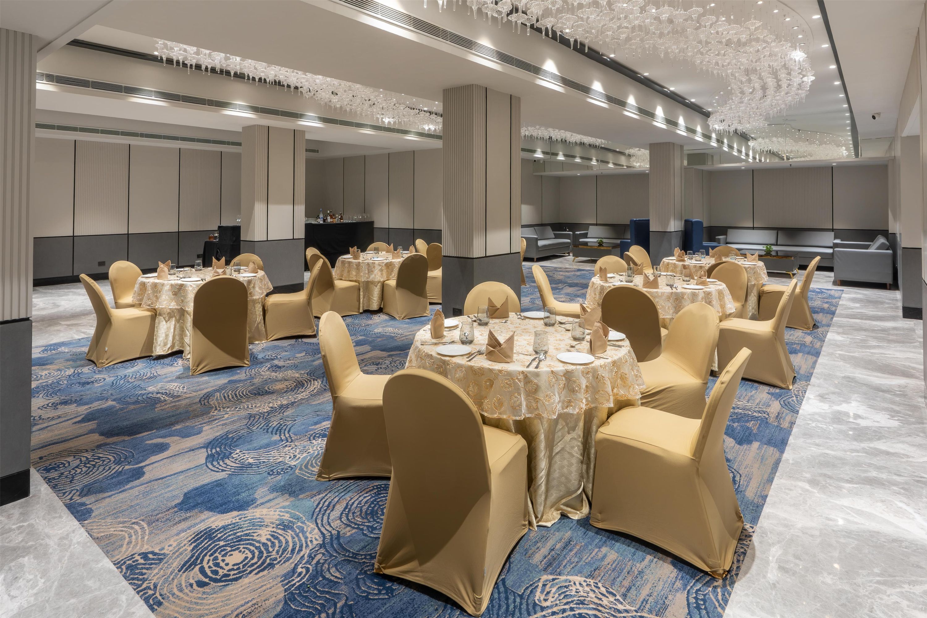 Banquet hall