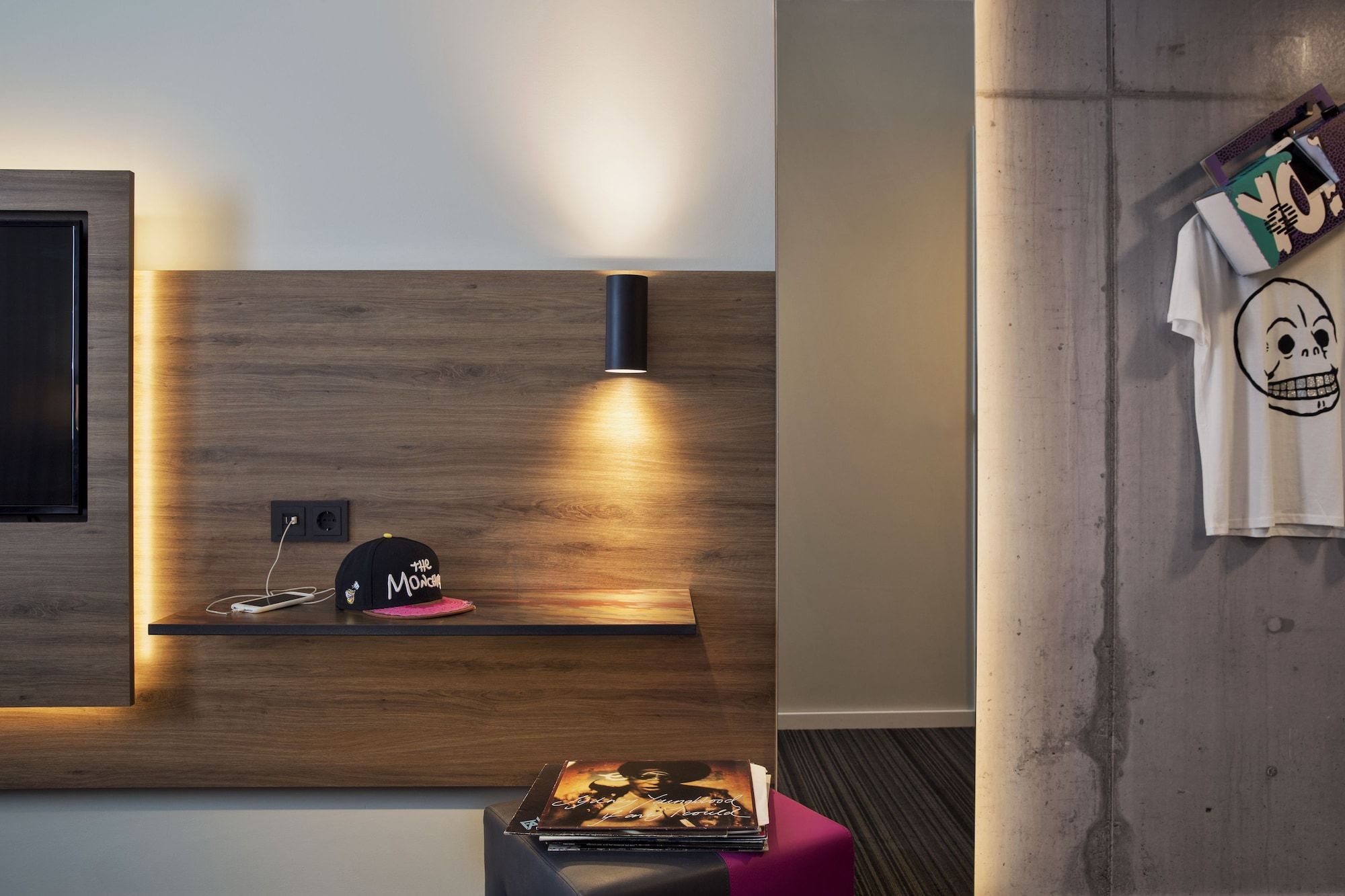Room amenity