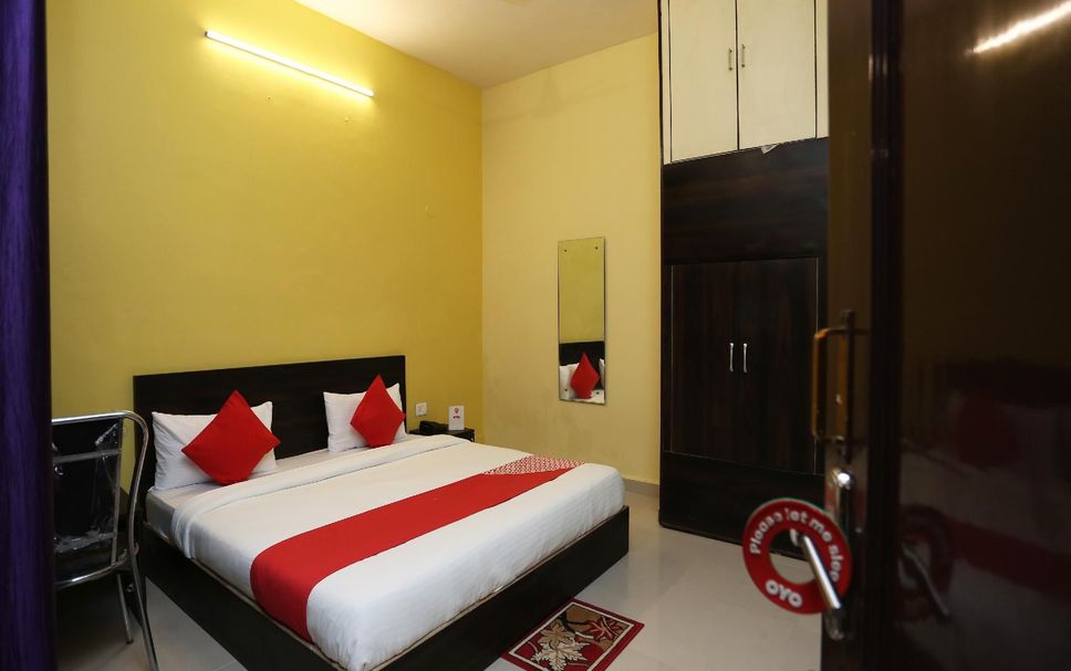 Bedroom Photo