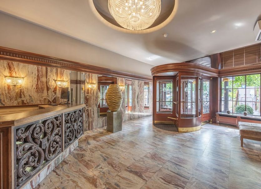 Lobby Photo