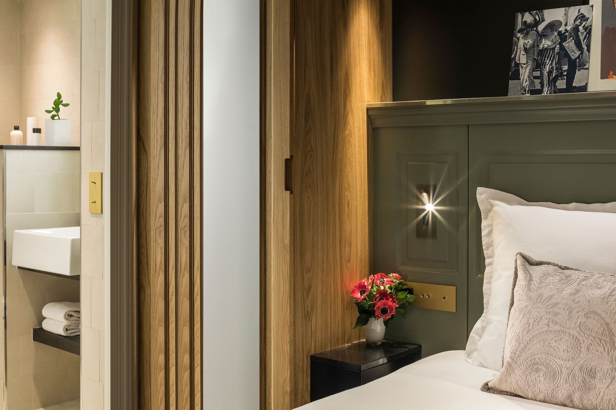 Room amenity