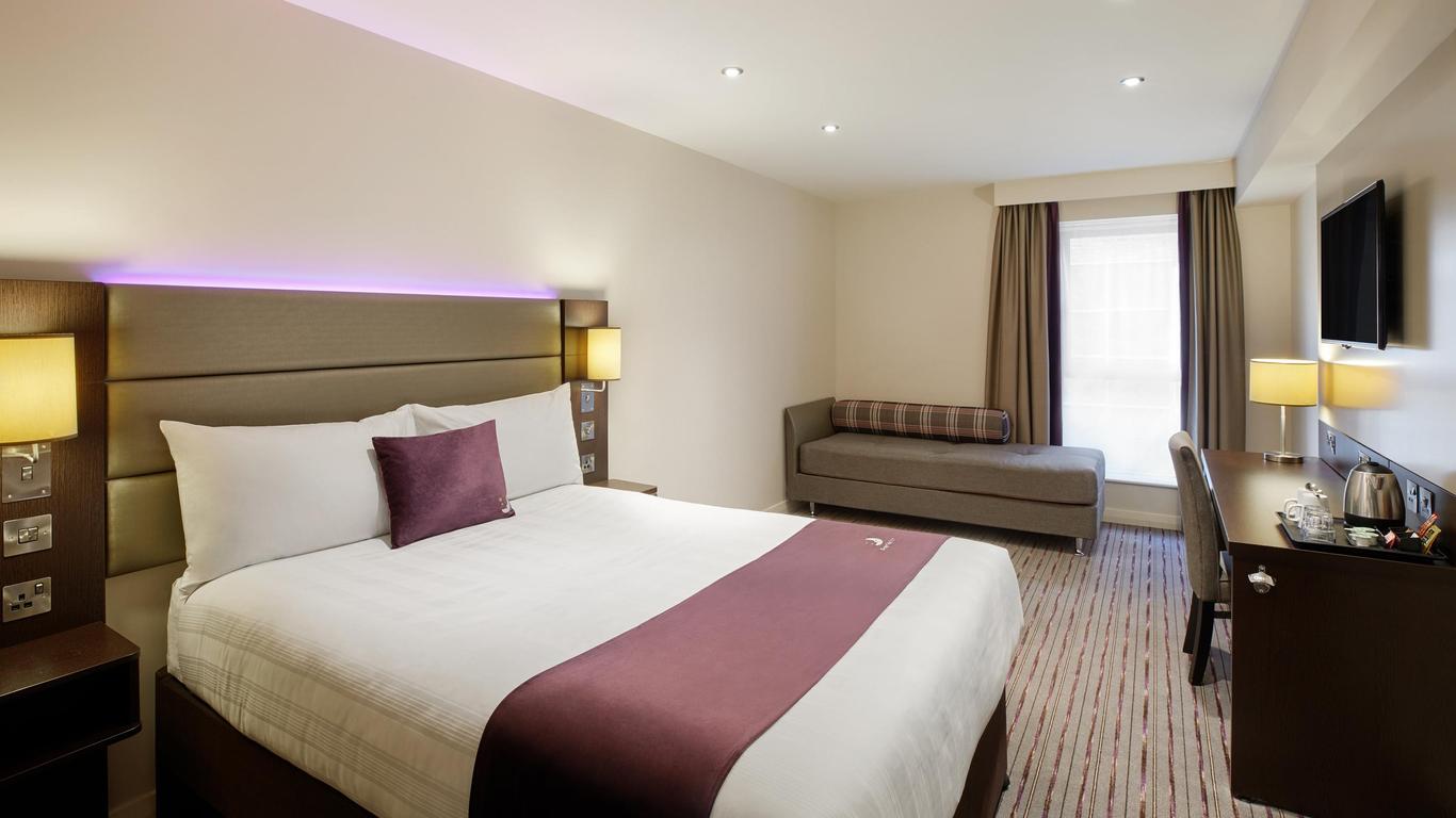 Premier Inn Basildon (East Mayne)
