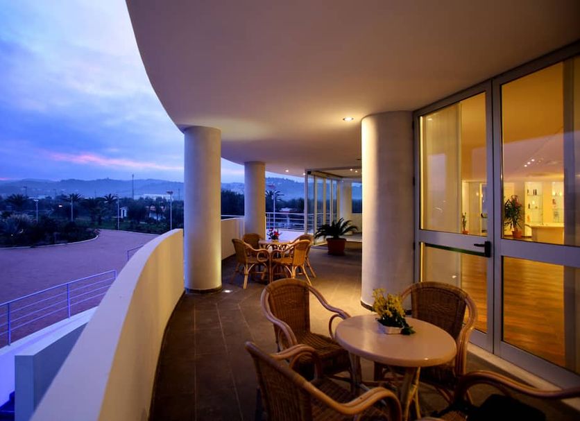 Balcony Photo