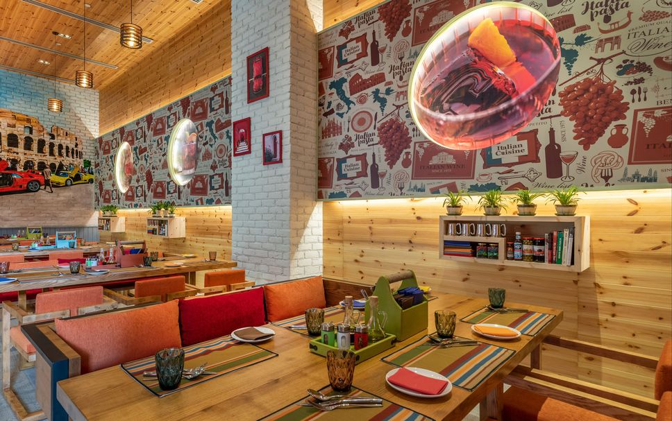 Restaurant Photo
