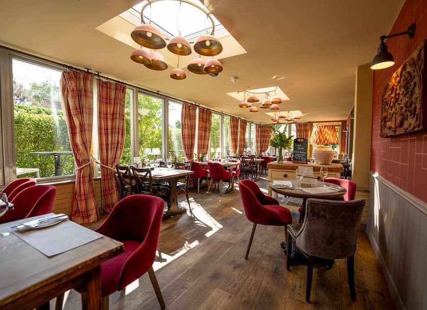 Restaurant Photo