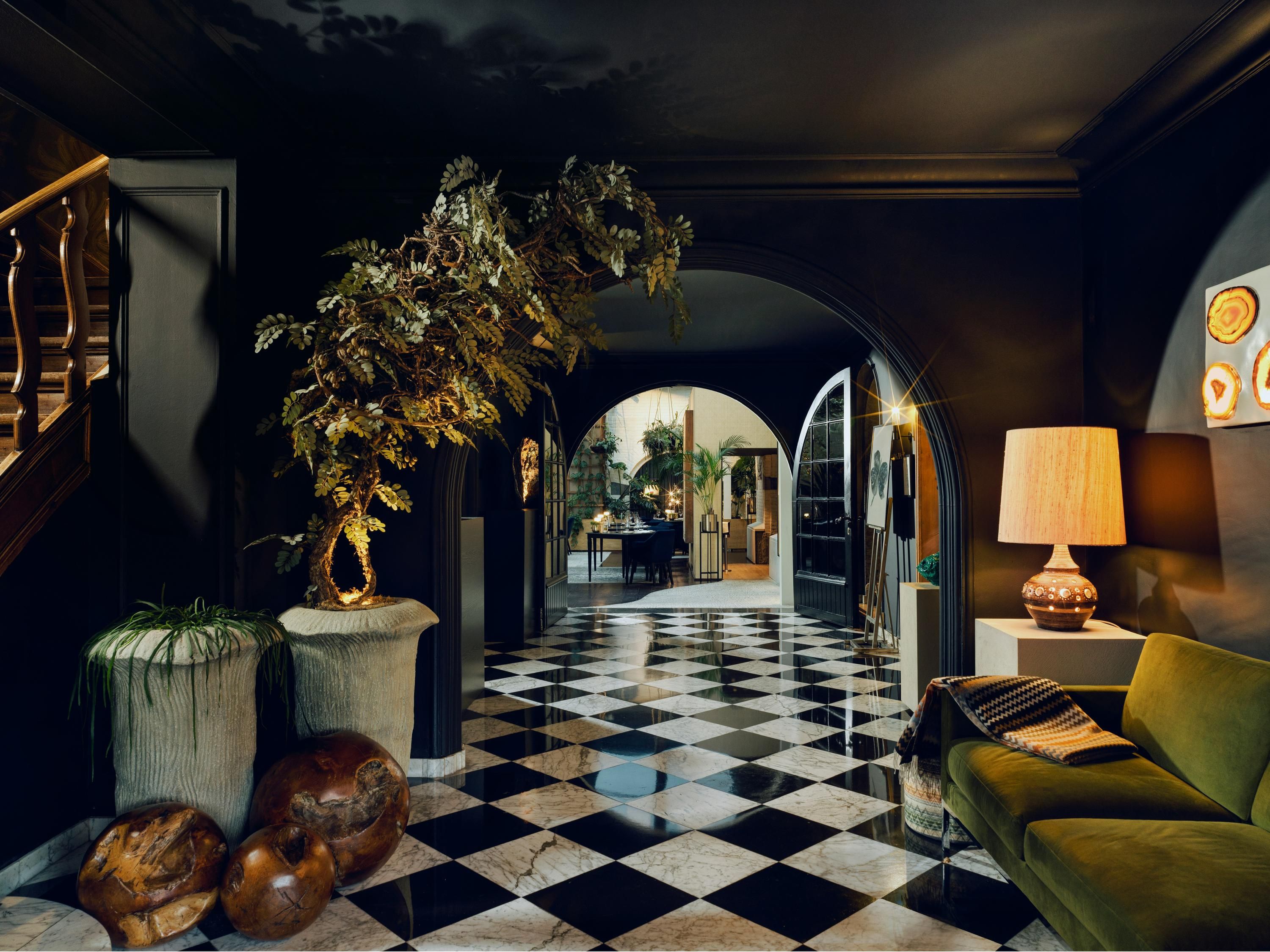 Lobby Photo