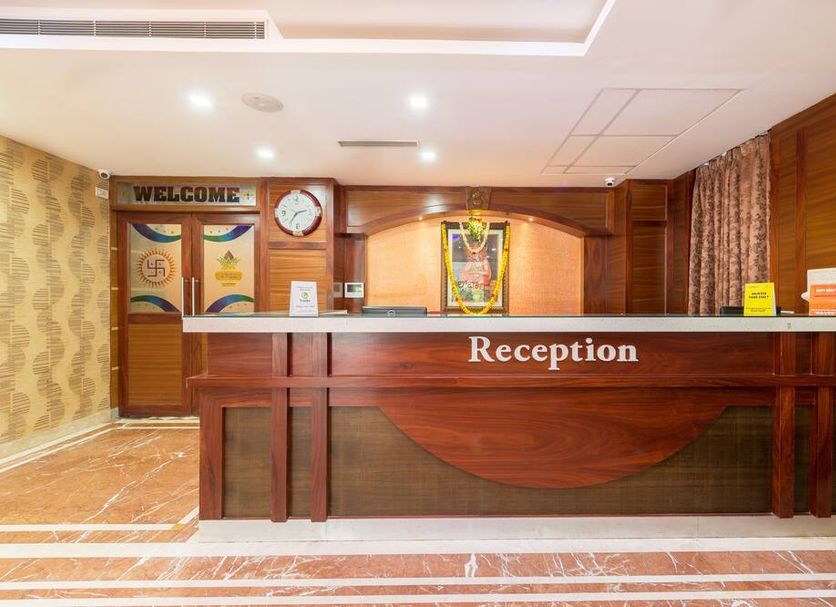 Front desk Photo