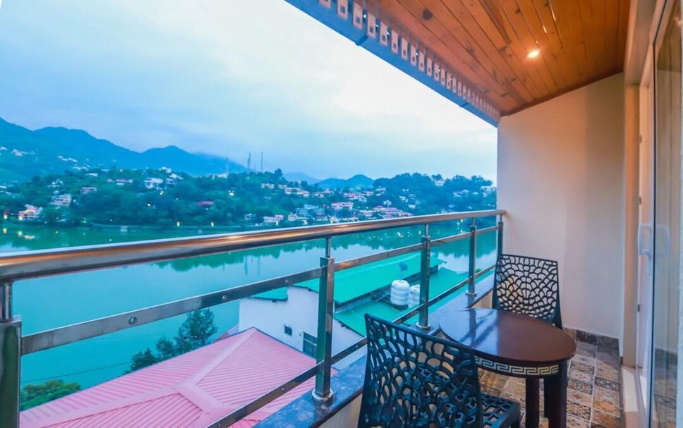 Balcony Photo