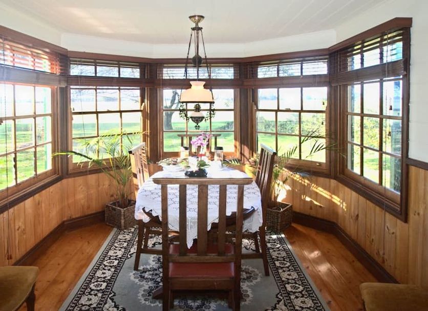 Dining room Photo