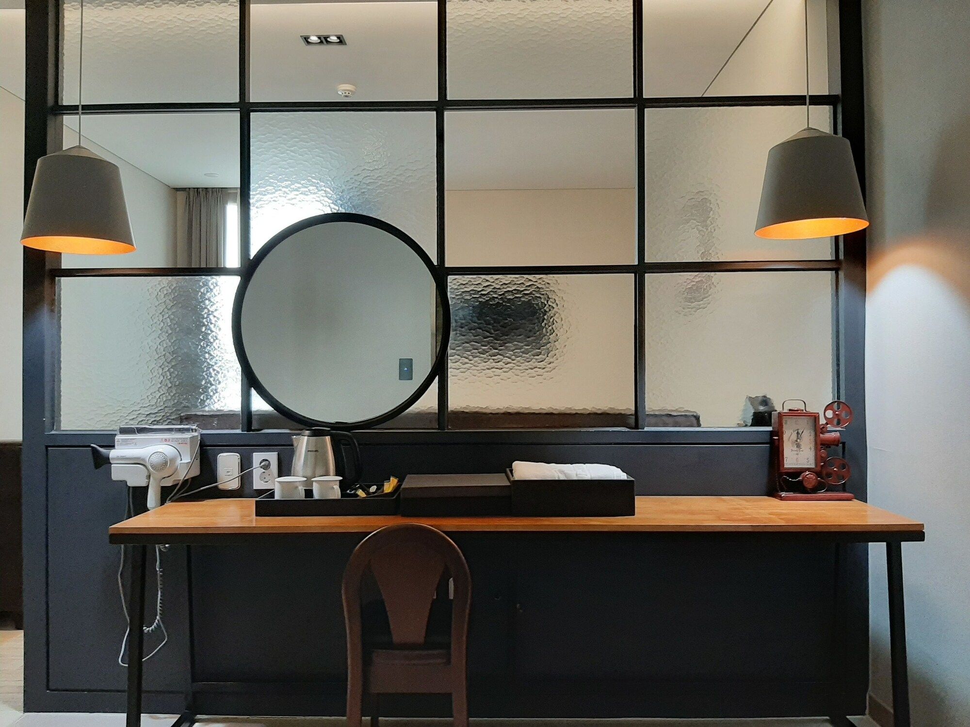 Room amenity