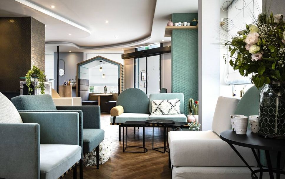 Lounge Photo