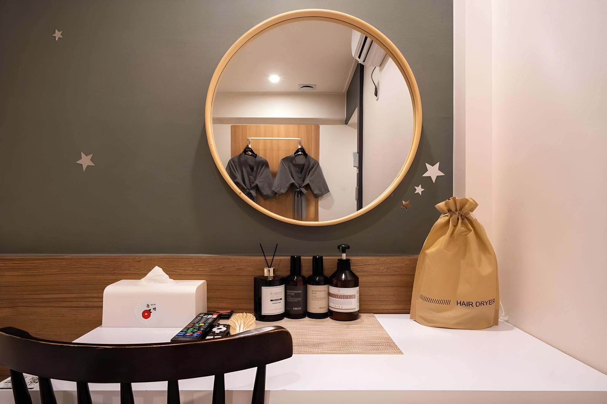 Room amenity