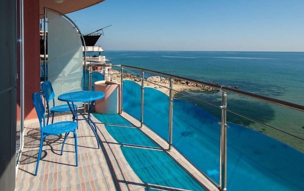 Balcony Photo
