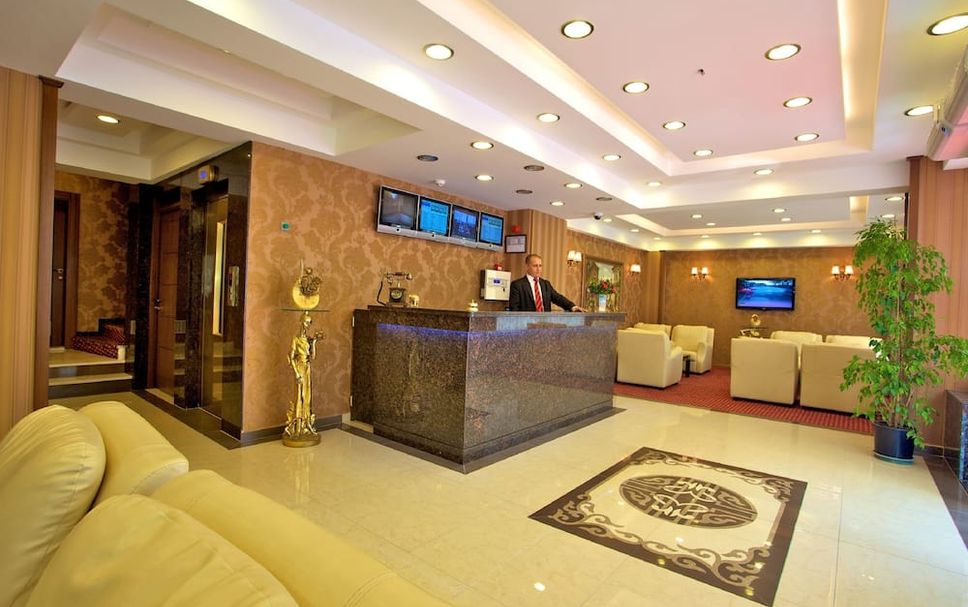 Lobby Photo
