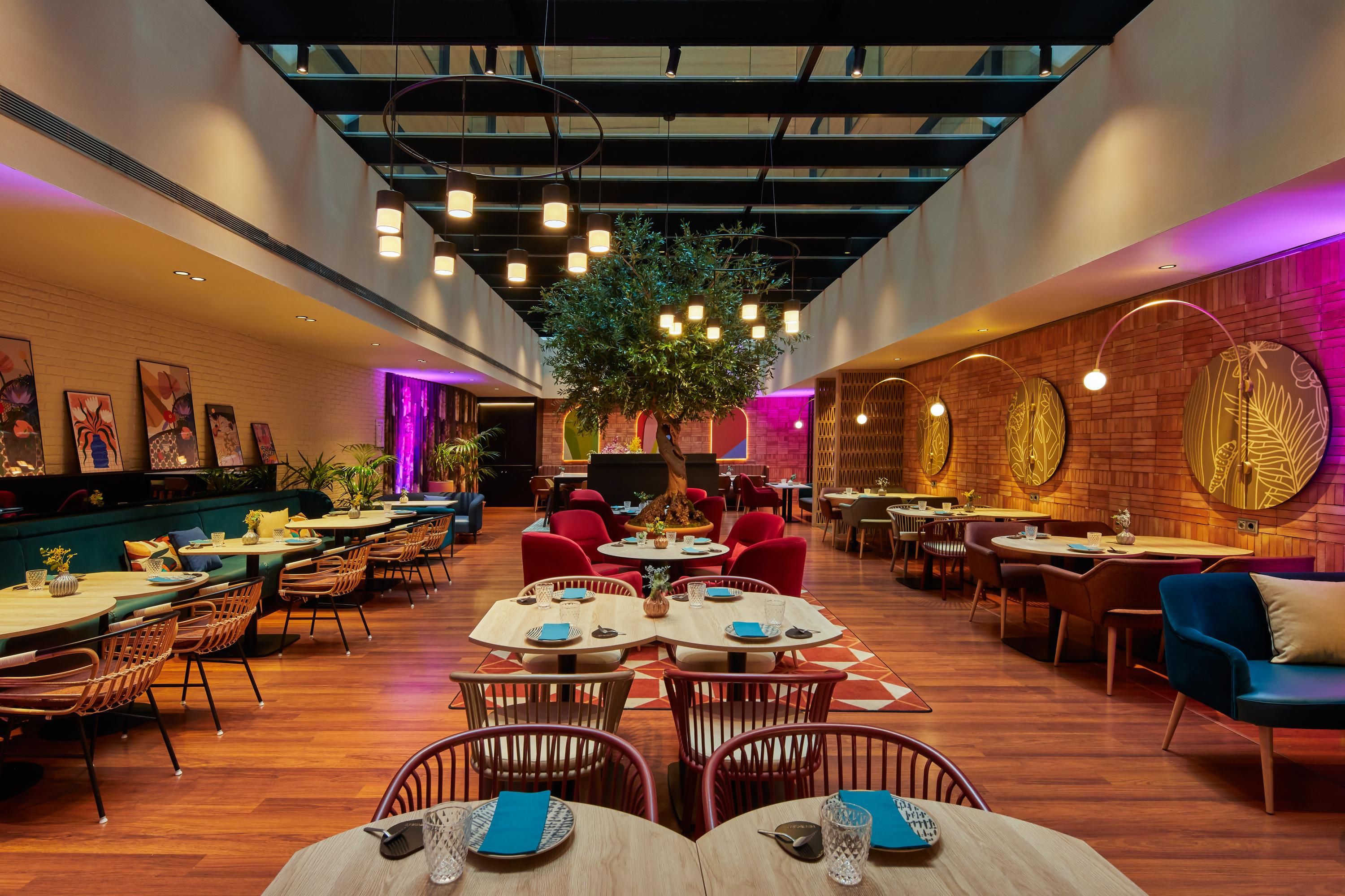 Restaurant Photo