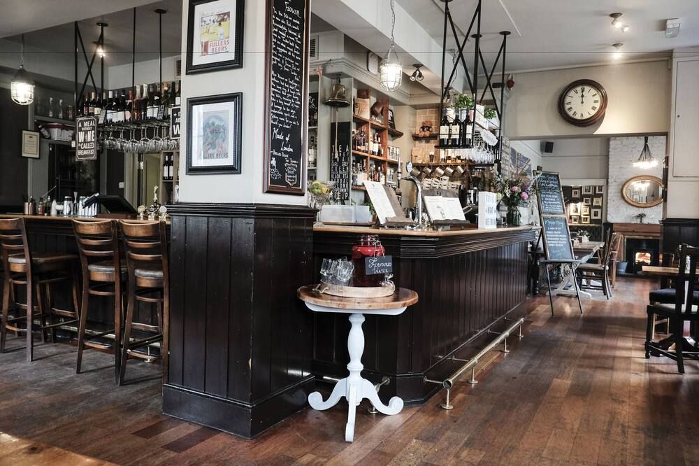 Bar Photo