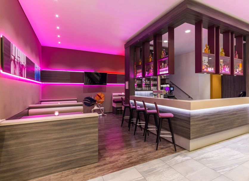 Bar Photo