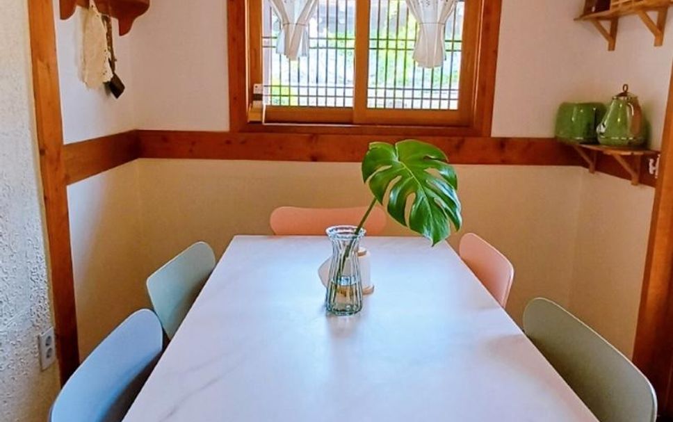 Dining room Photo