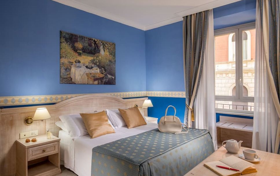 Bedroom Photo