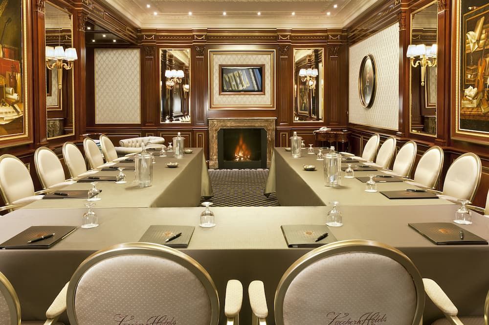 Conference room Photo