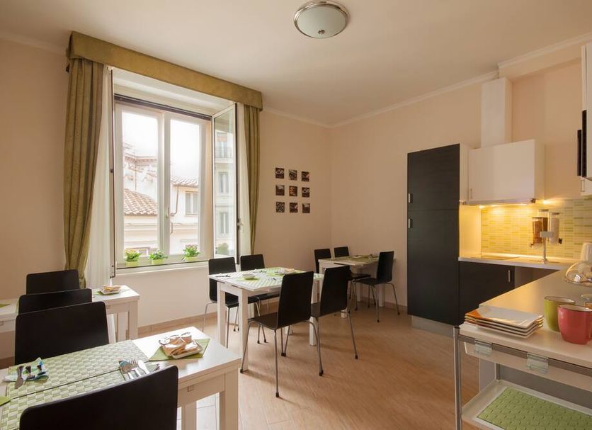 Dining room Photo