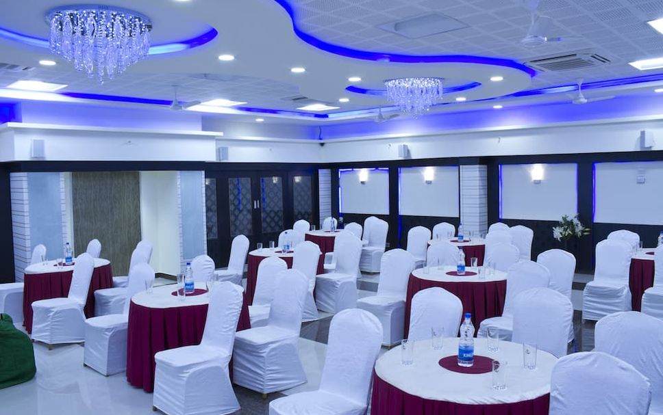 Banquet hall Photo