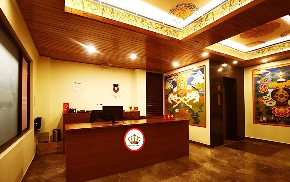 Front desk Photo