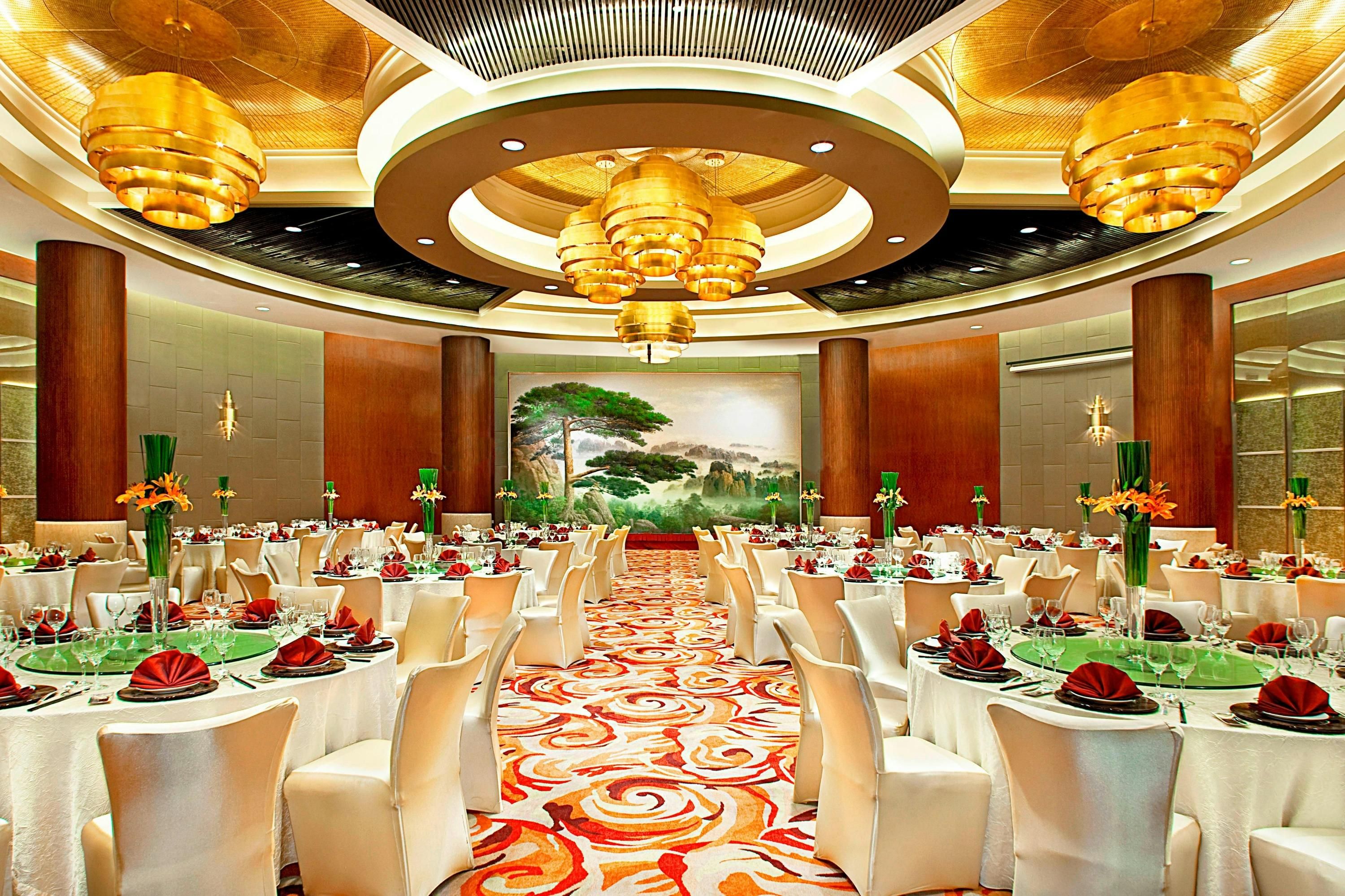 Banquet hall