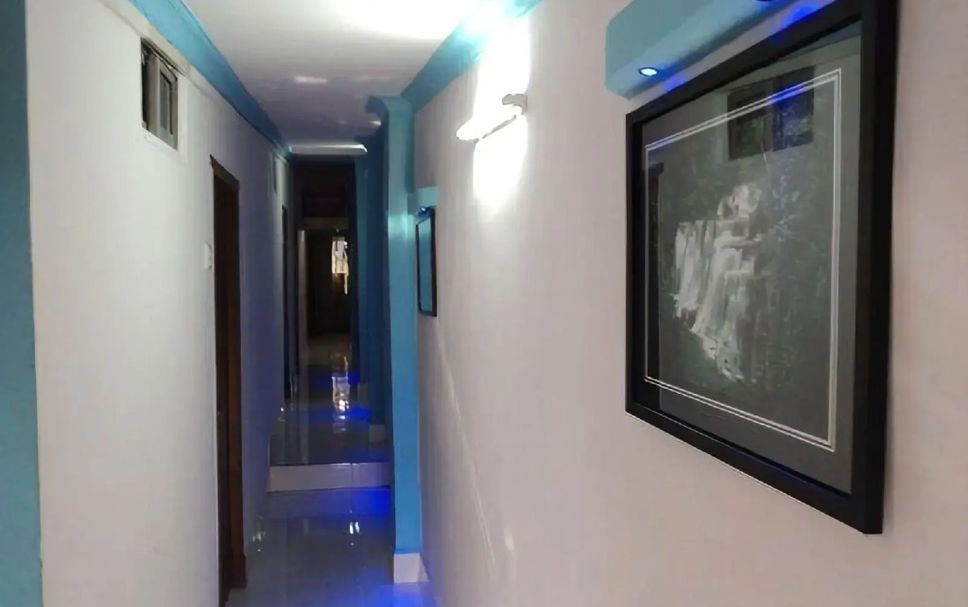 Hallway Photo