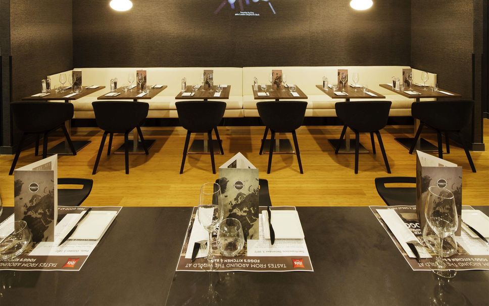 Restaurant Photo