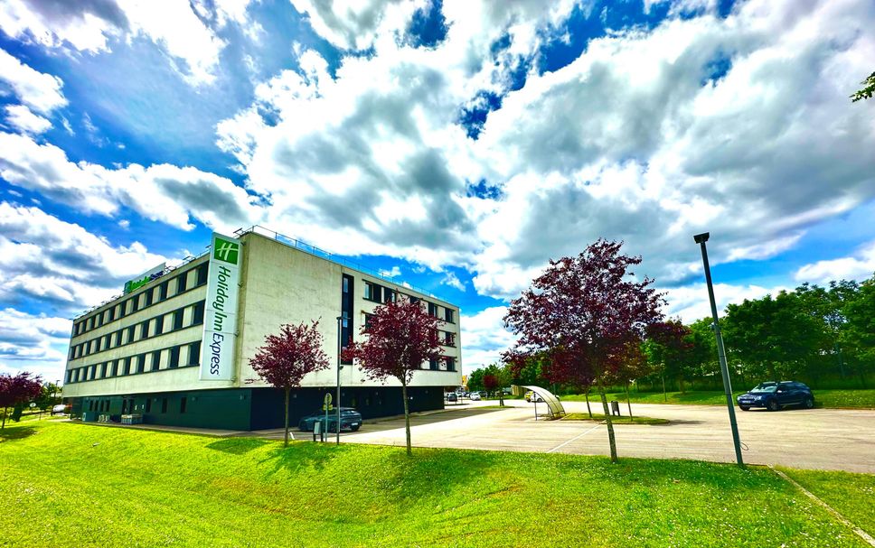 Building Photo
