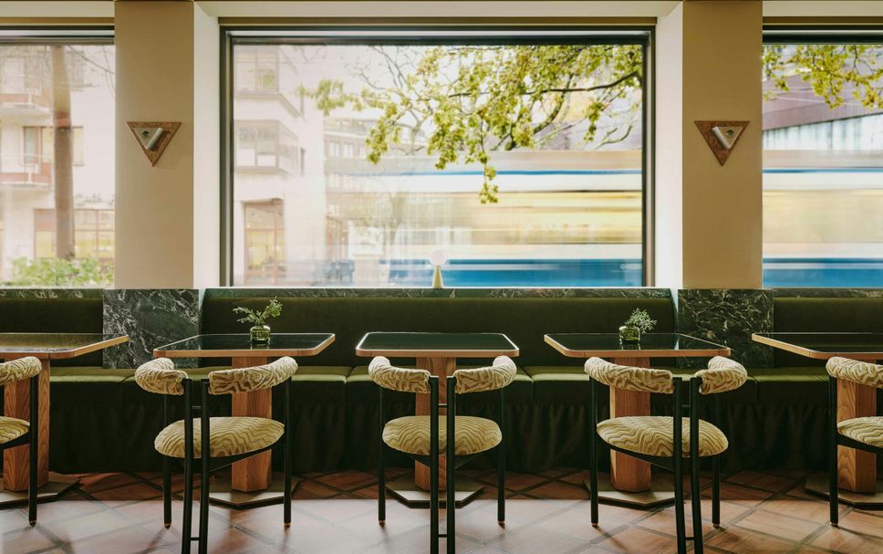 Restaurant Photo