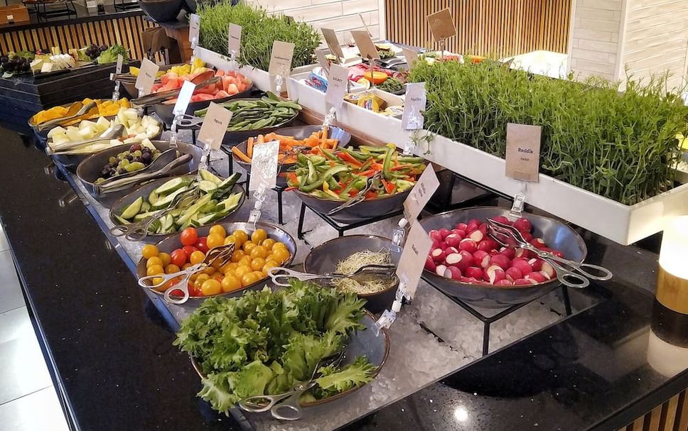 Buffet Photo