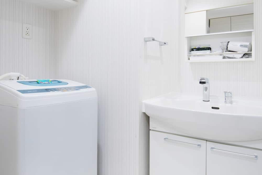 Laundry facility