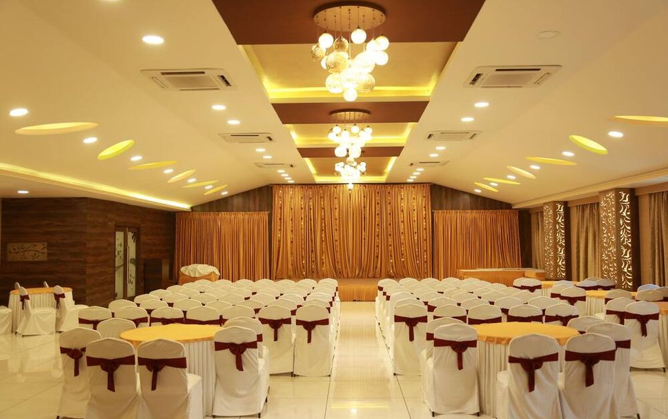 Banquet hall Photo