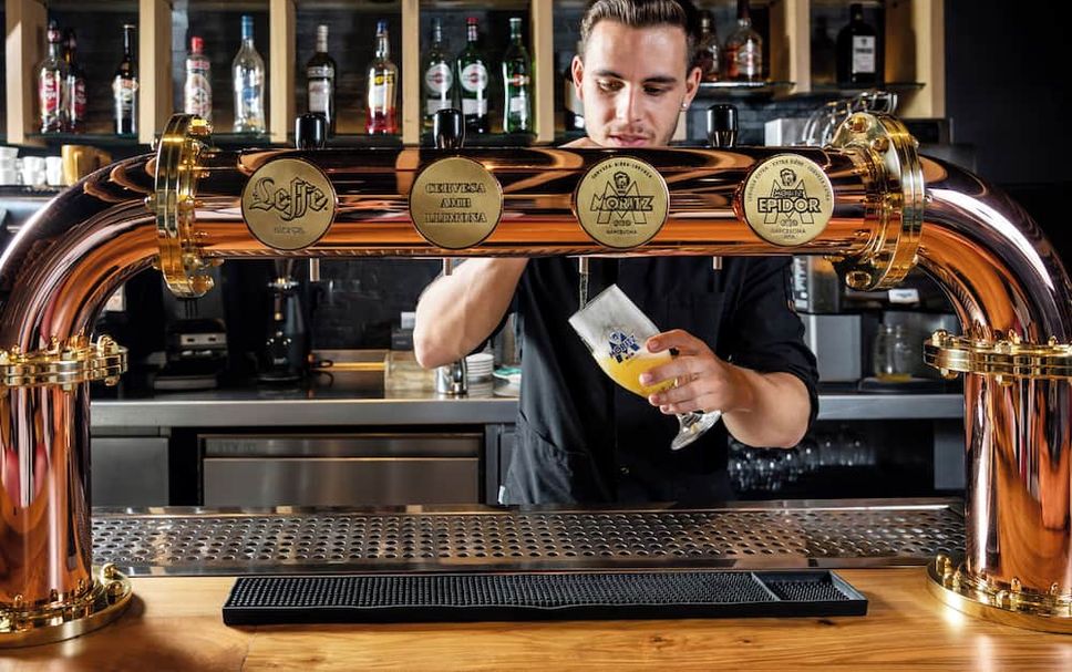 Bar Photo
