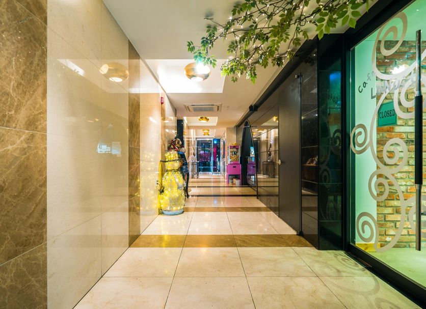 Lobby Photo