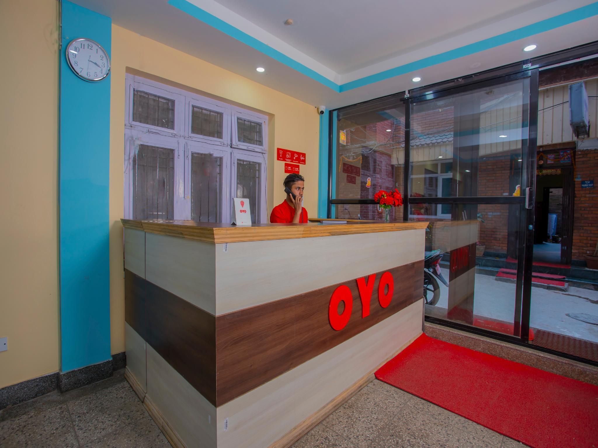 Front desk Photo
