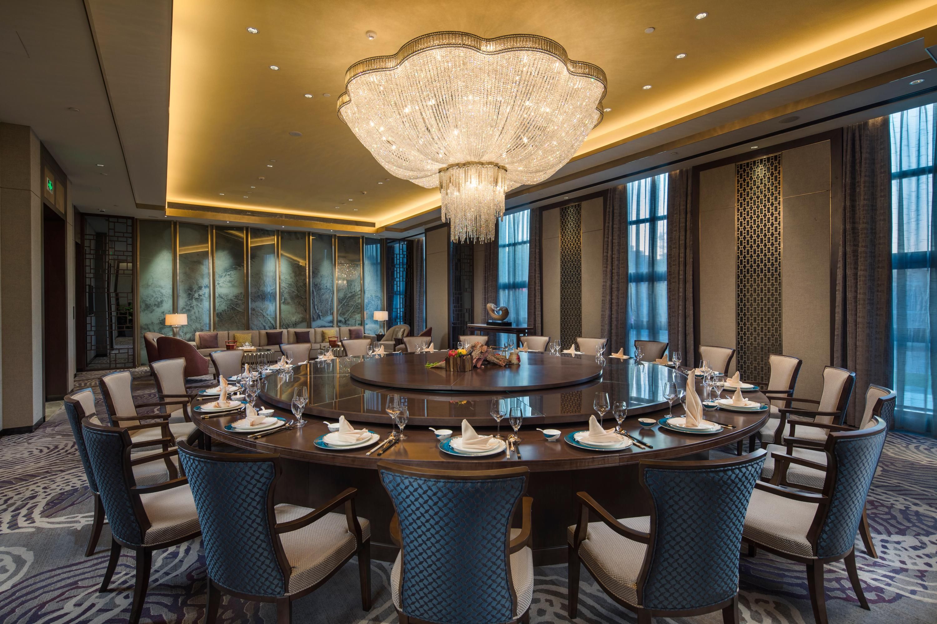 Banquet hall