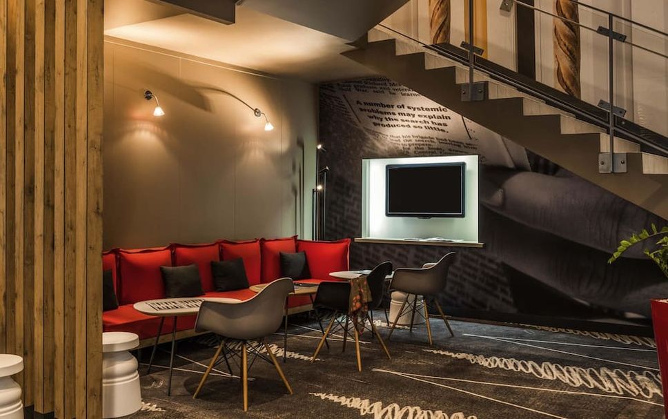 Lounge Photo