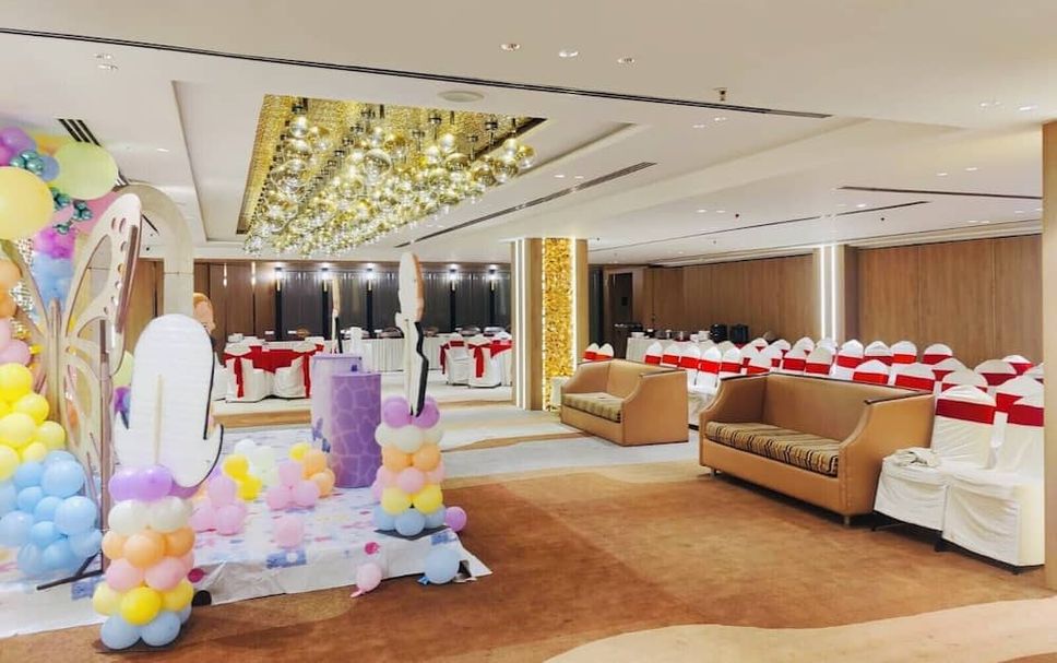 Banquet hall Photo