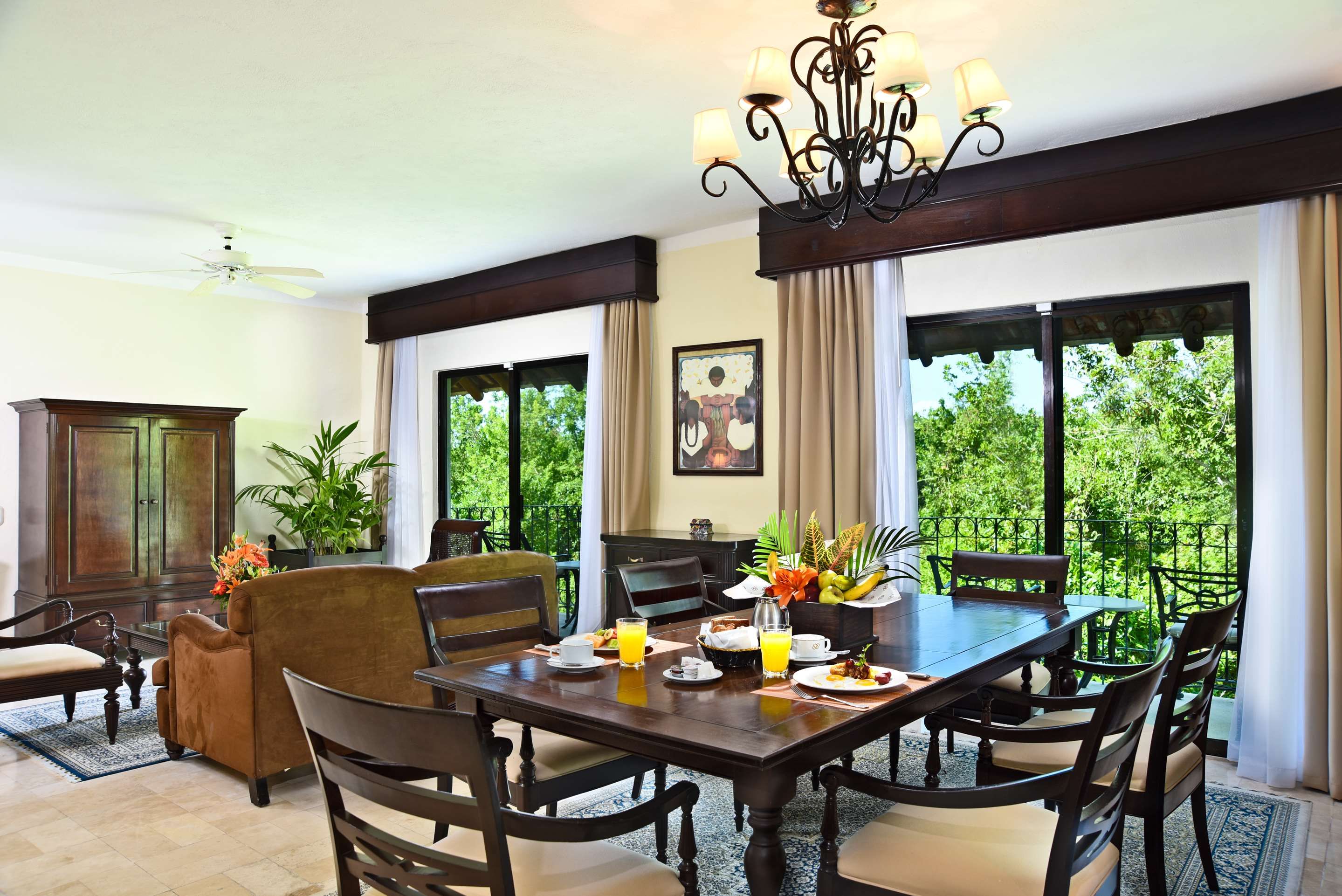 Dining room