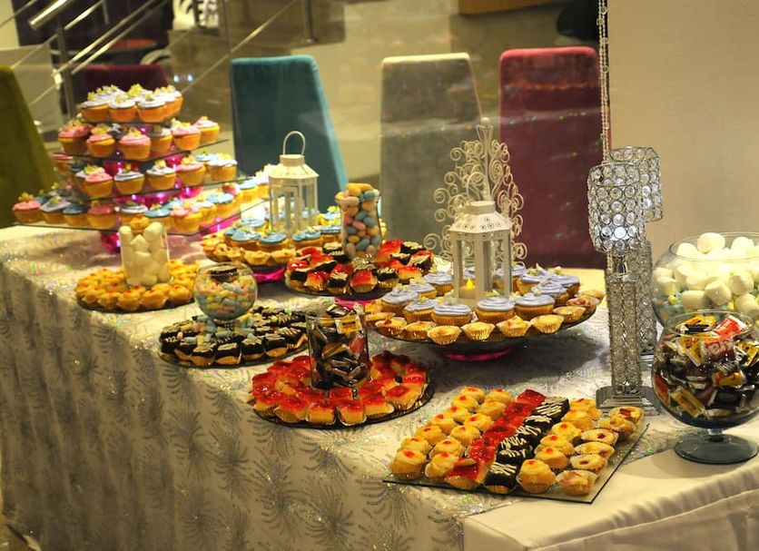 Buffet Photo