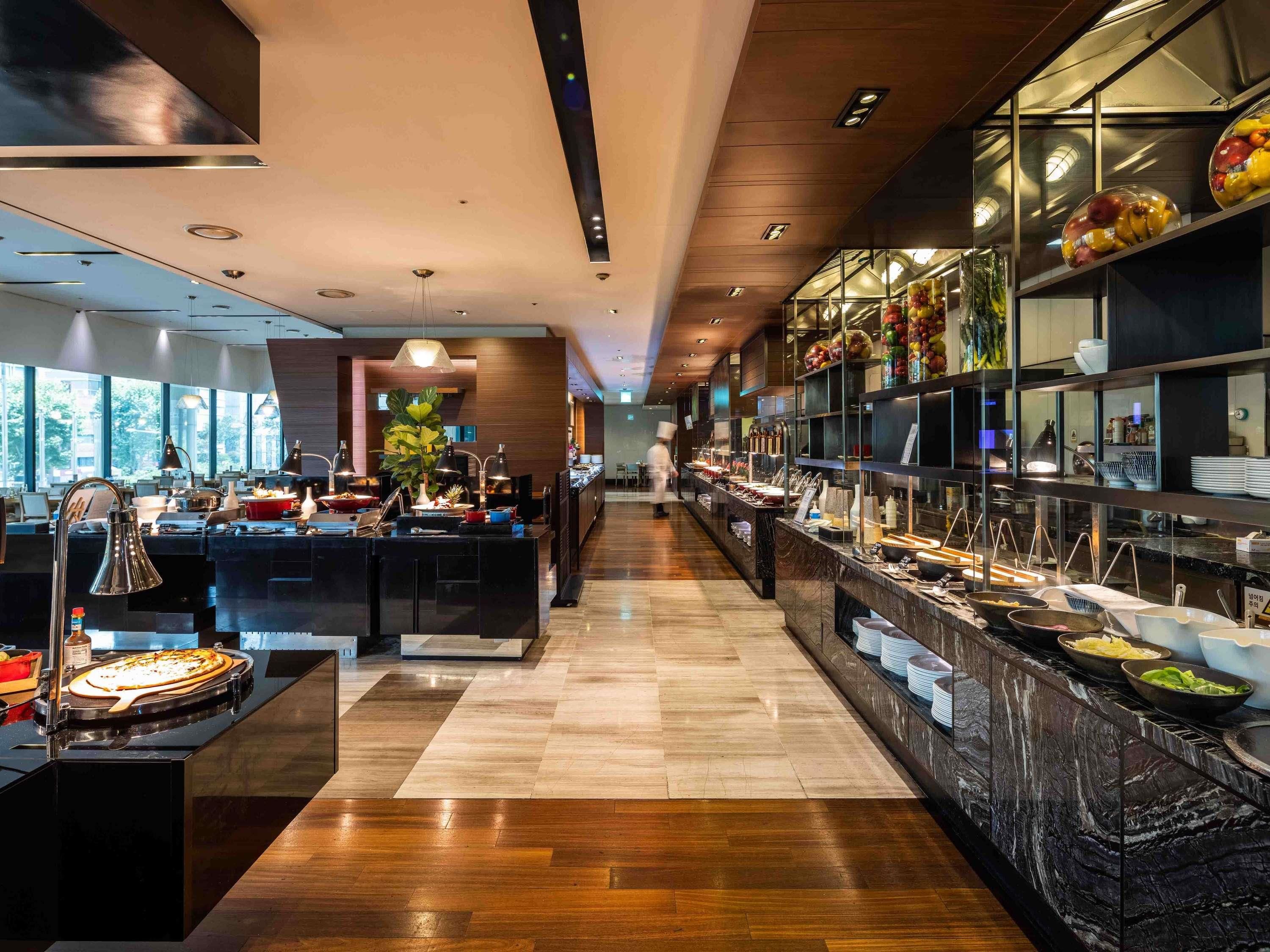 Restaurant Photo